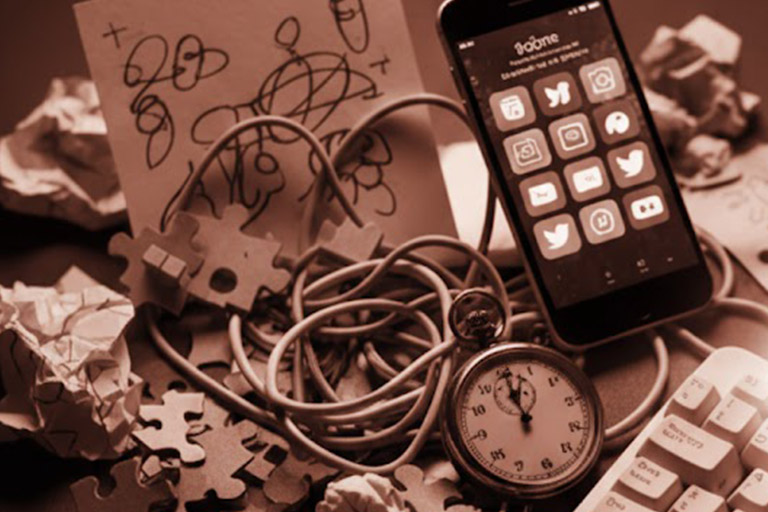 Estrategia vs. Ejecución: Las Campañas Necesitan un Plan, No Solo una Lista de Ideas.